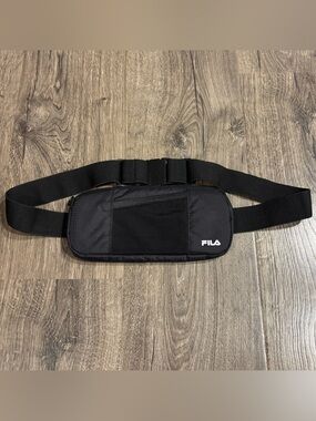 FILA Accessories Waist Pack - Running Belt Fanny Pack Black